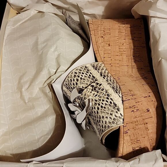 NWT Marc Fisher Ltd  Leather Veneda platform slide sandals in Roccia Lea… - Picture 8 of 16